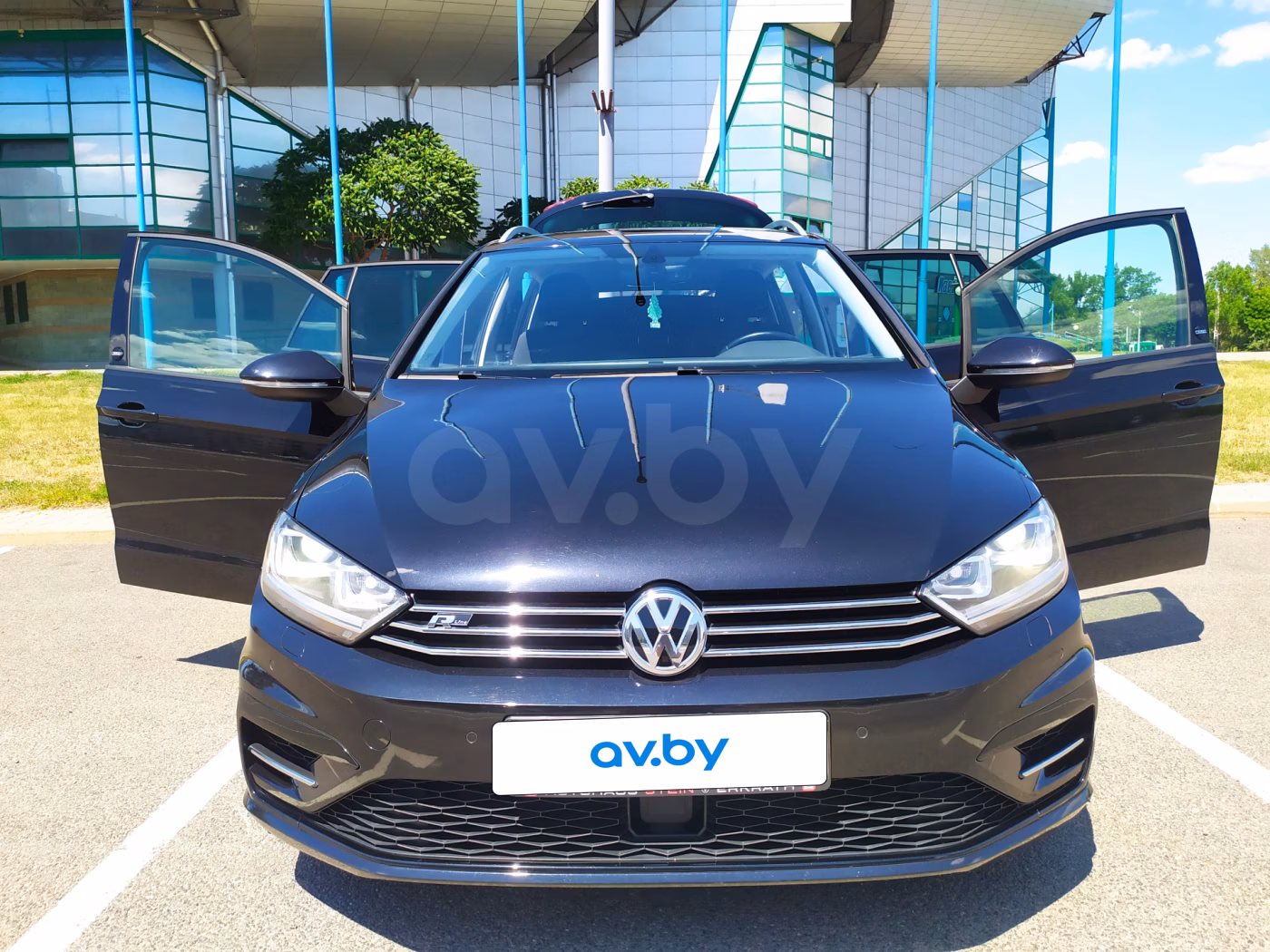 Volkswagen Golf Sportsvan фото 4