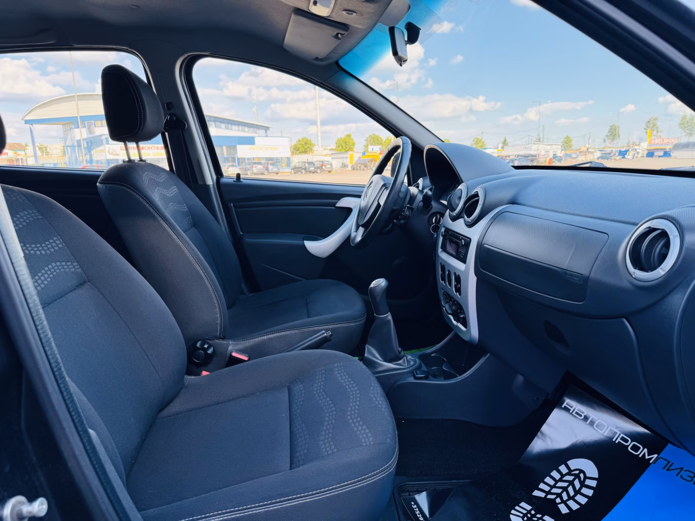 Renault Sandero Stepway фото 9