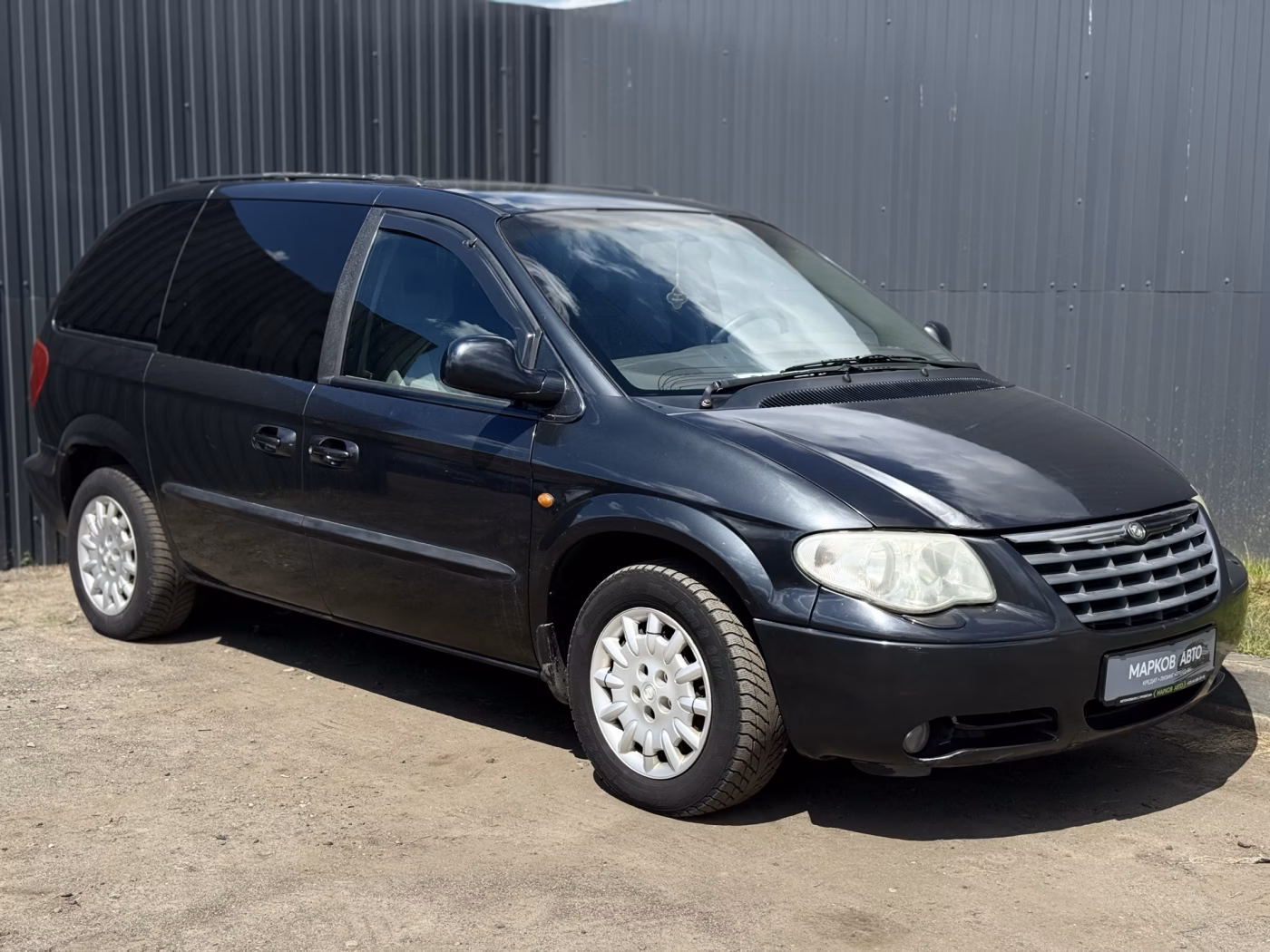Chrysler Voyager фото 3