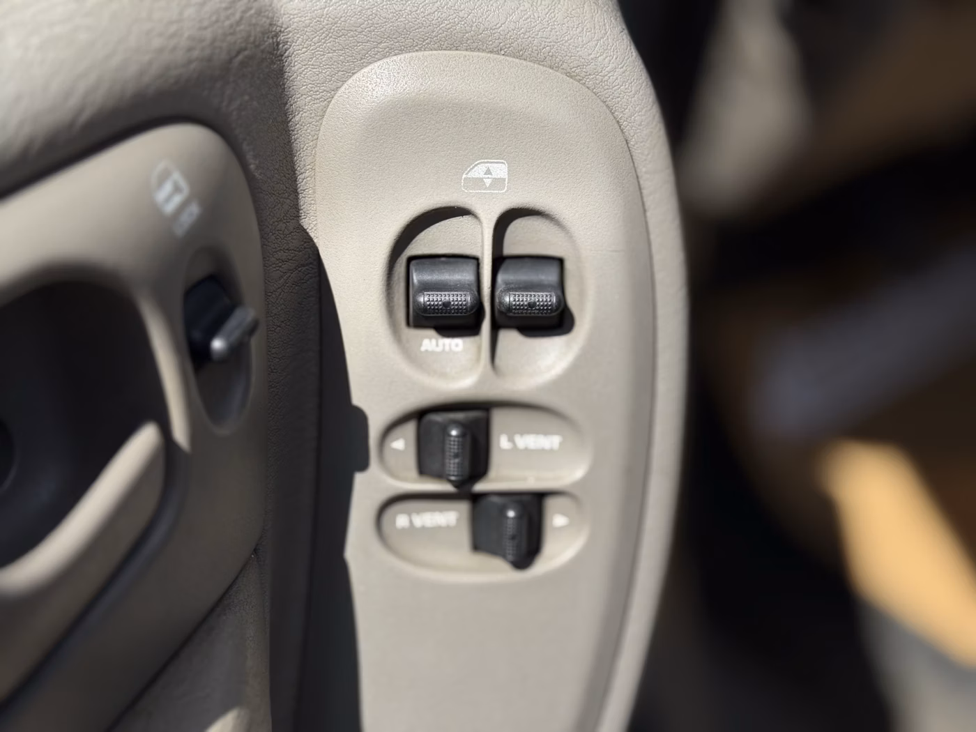 Chrysler Voyager фото 15