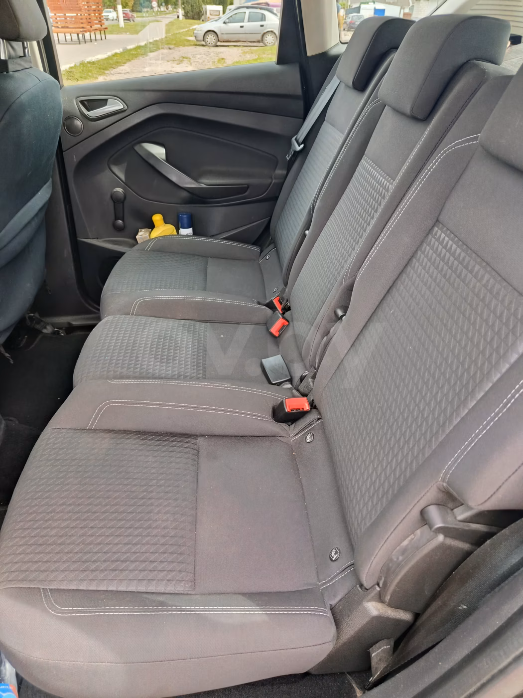 Ford C-MAX фото 10