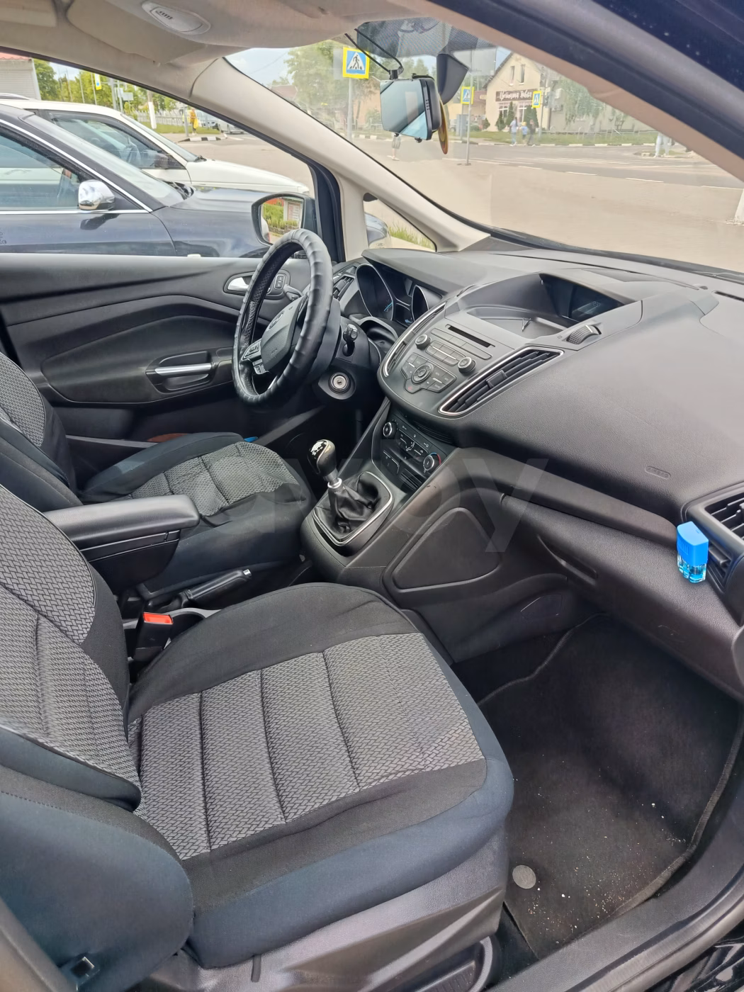 Ford C-MAX фото 8