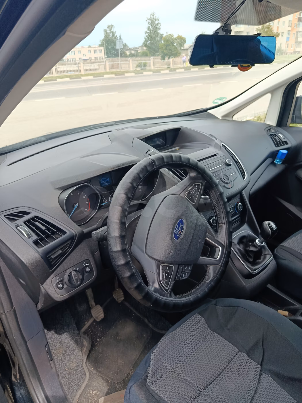 Ford C-MAX фото 12