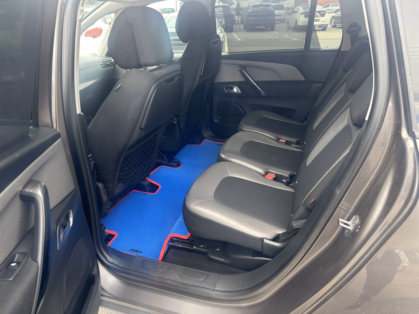 Citroen C4 Grand Picasso фото 10