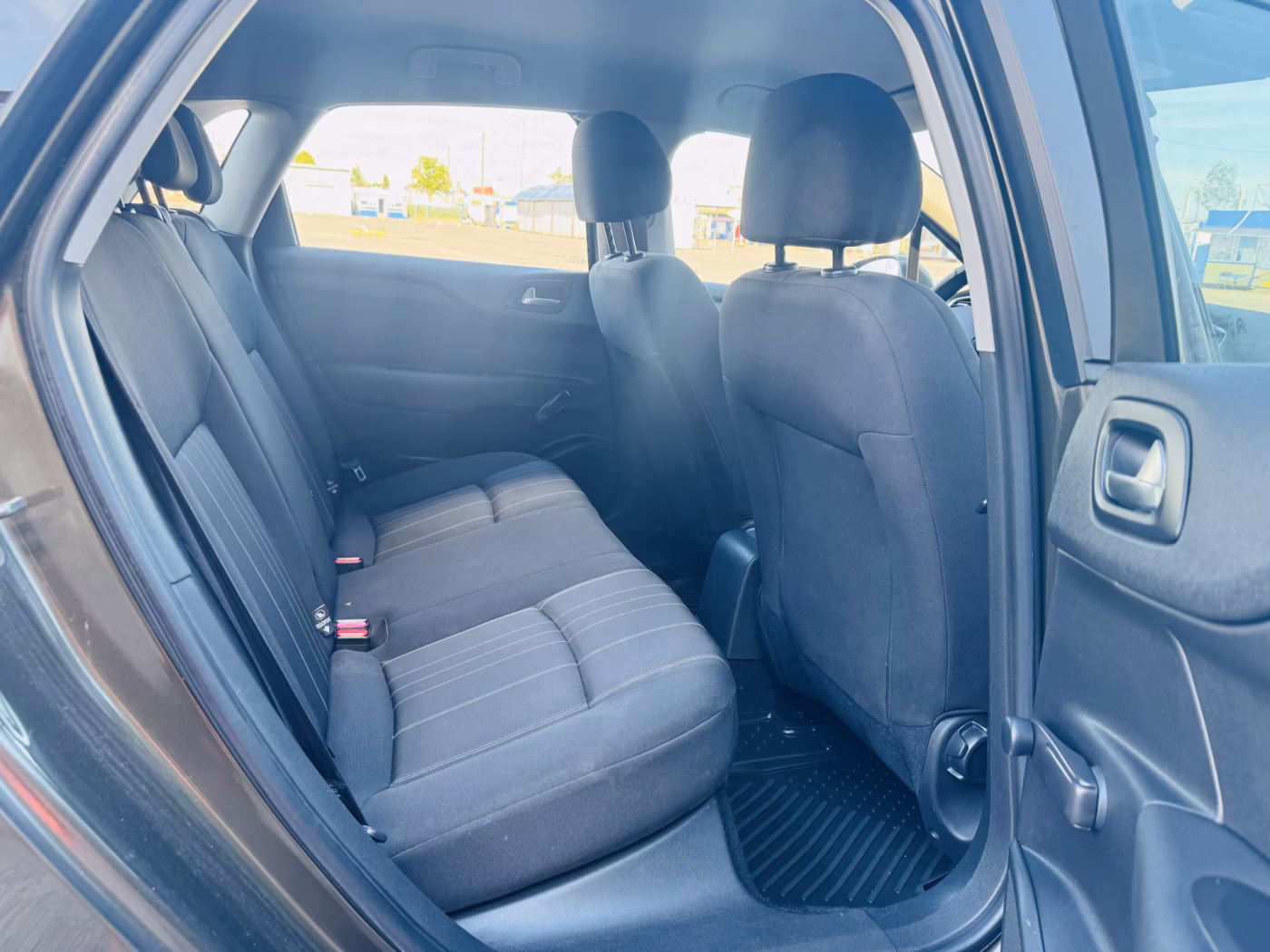 Citroen C4 фото 7