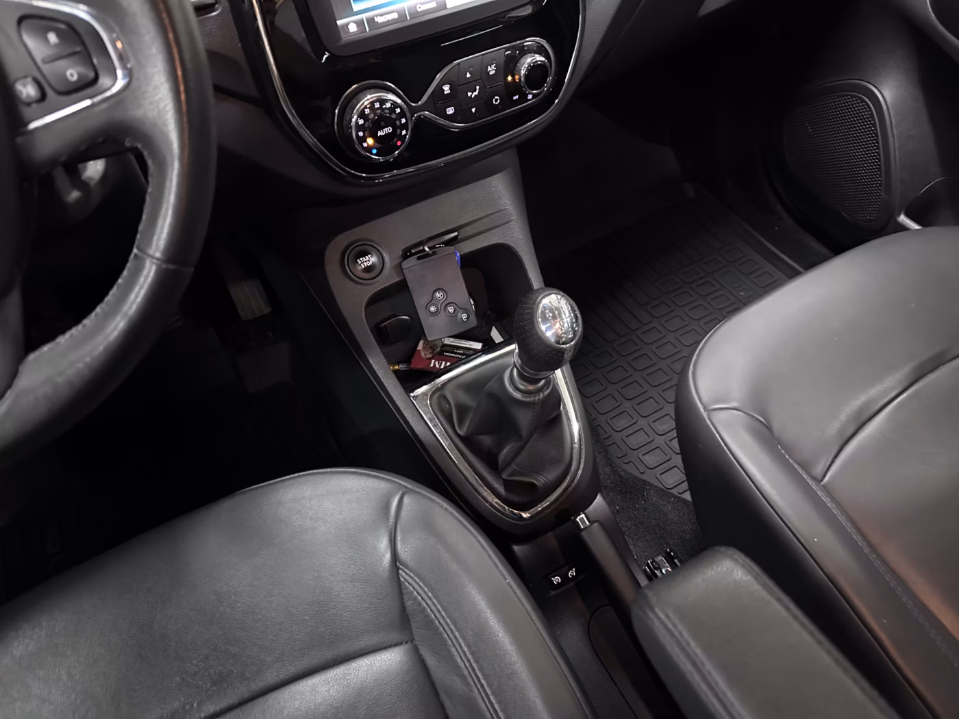 Renault Kaptur фото 16