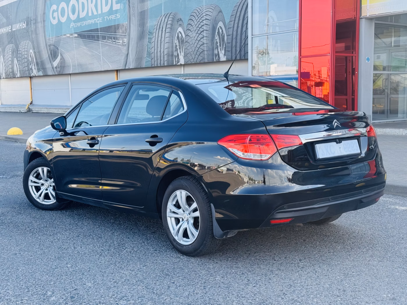 Citroen C4 фото 3