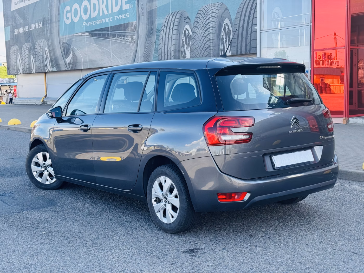 Citroen C4 Grand Spacetourer фото 5
