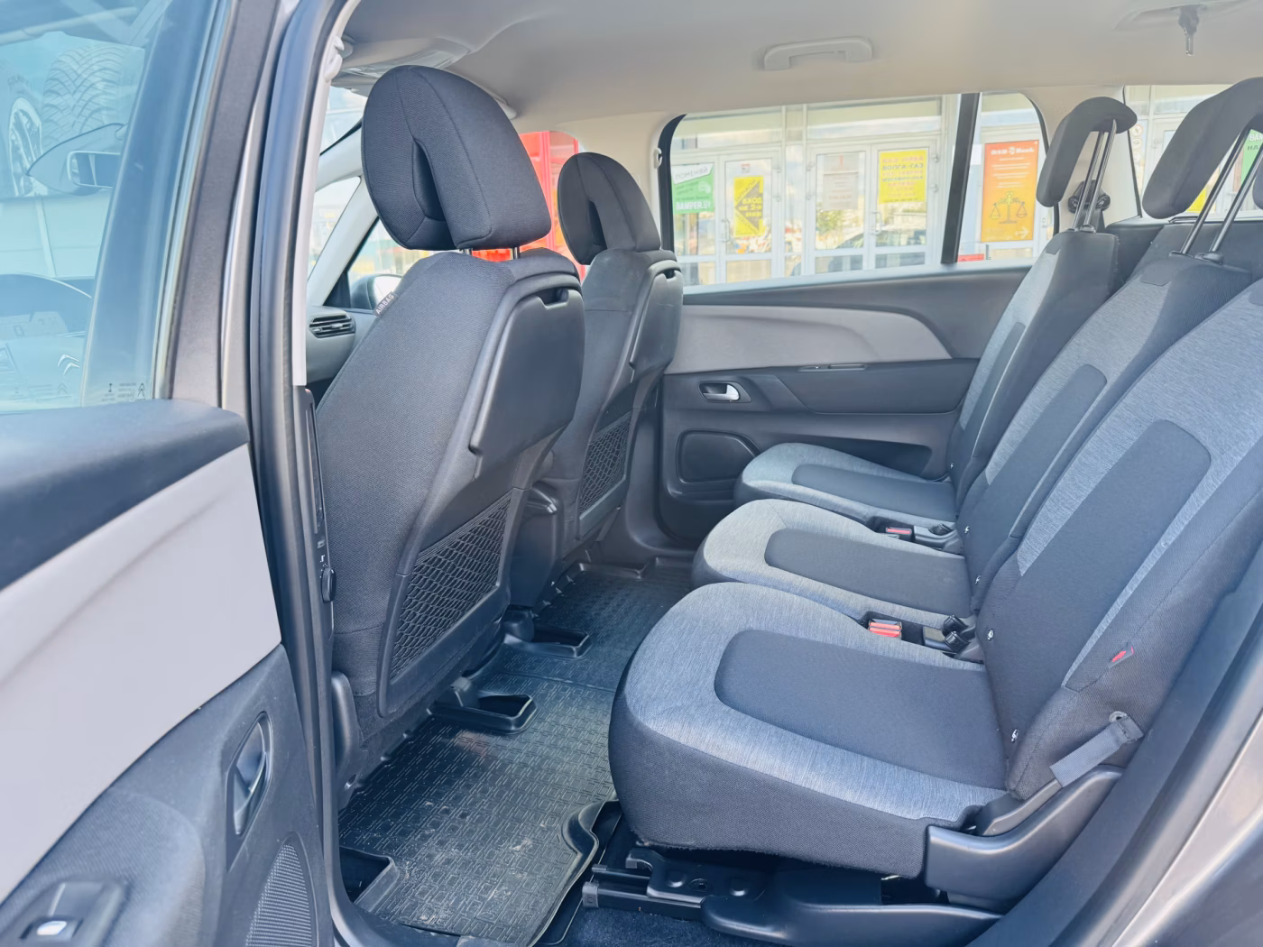 Citroen C4 Grand Spacetourer фото 7