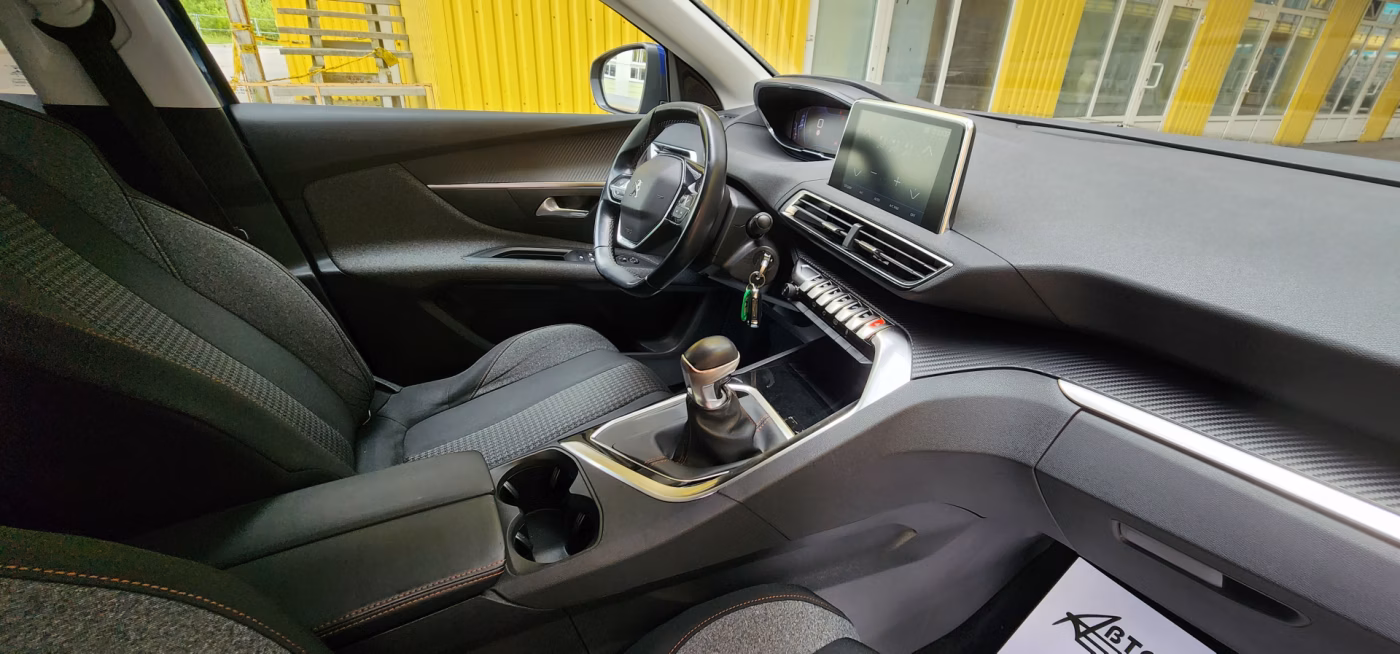 Peugeot 3008 фото 9