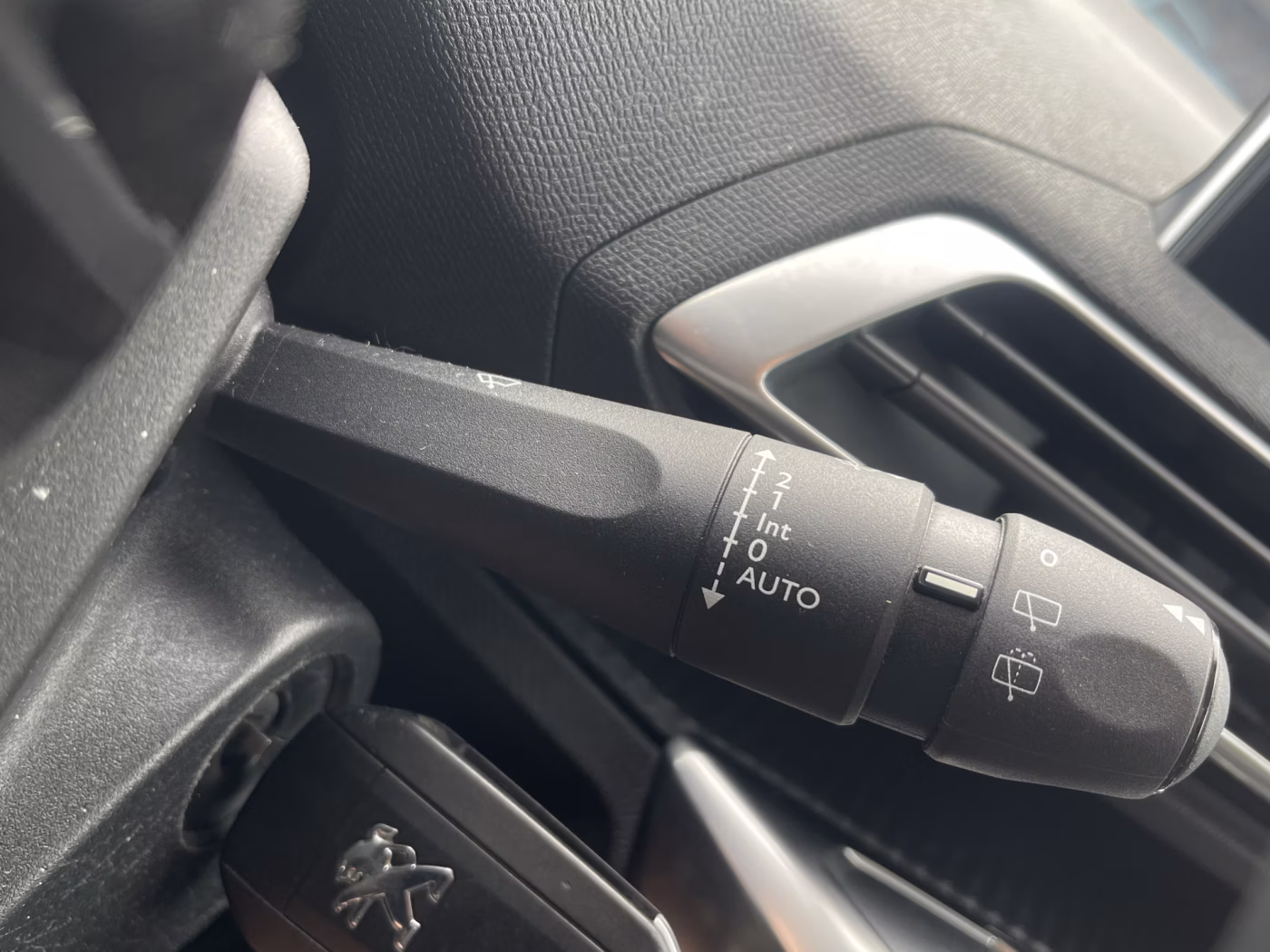 Peugeot 3008 фото 21