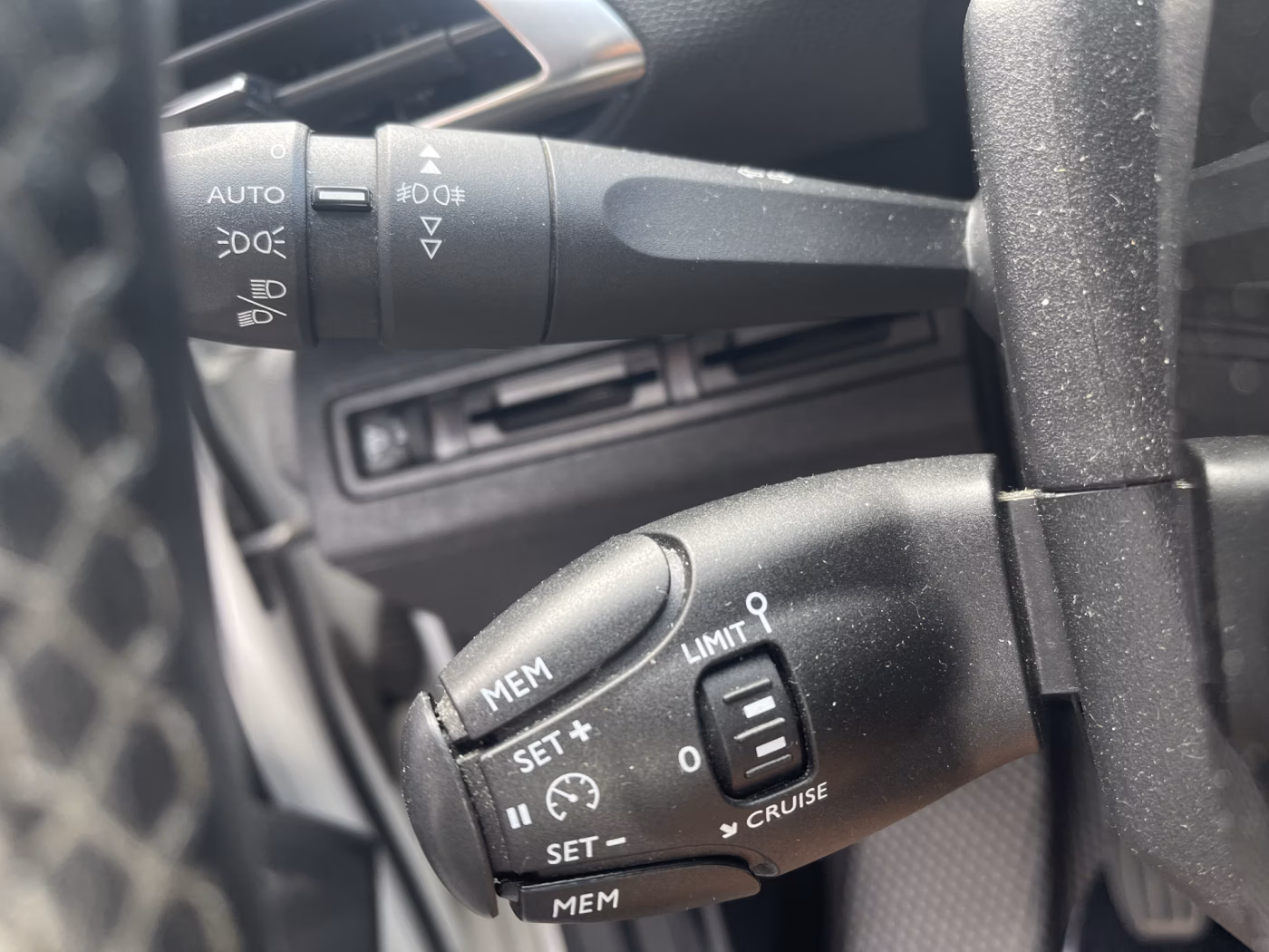 Peugeot 3008 фото 20