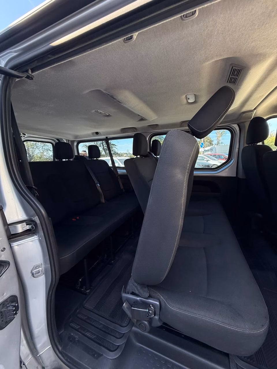 Renault Trafic фото 8