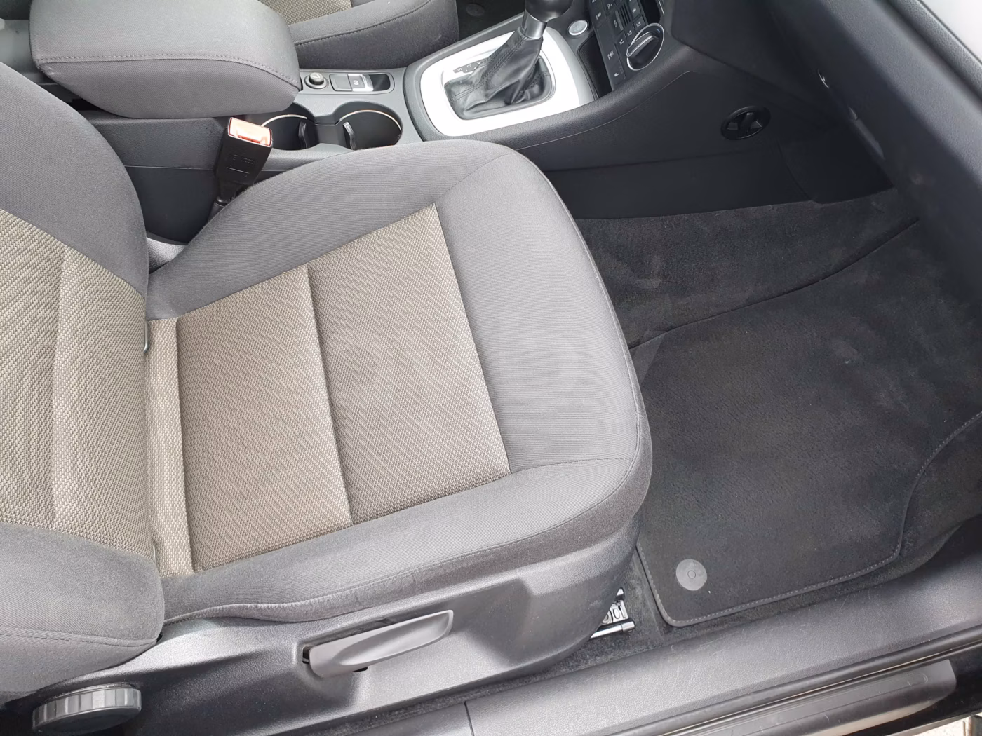 Audi Q3 фото 16