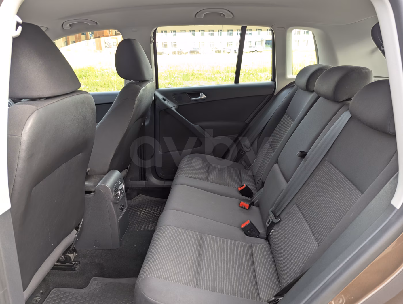 Volkswagen Tiguan фото 12