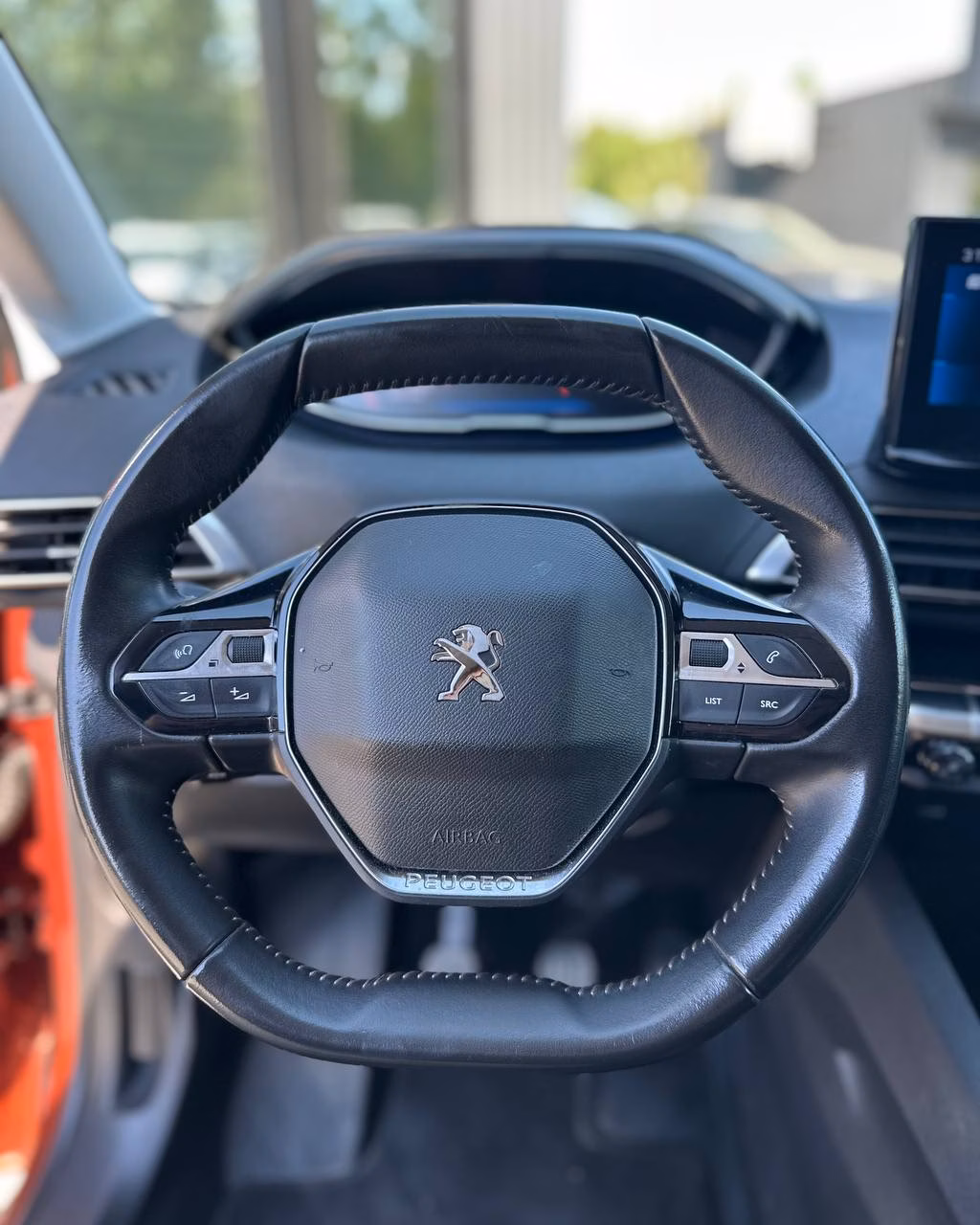 Peugeot 5008 фото 12