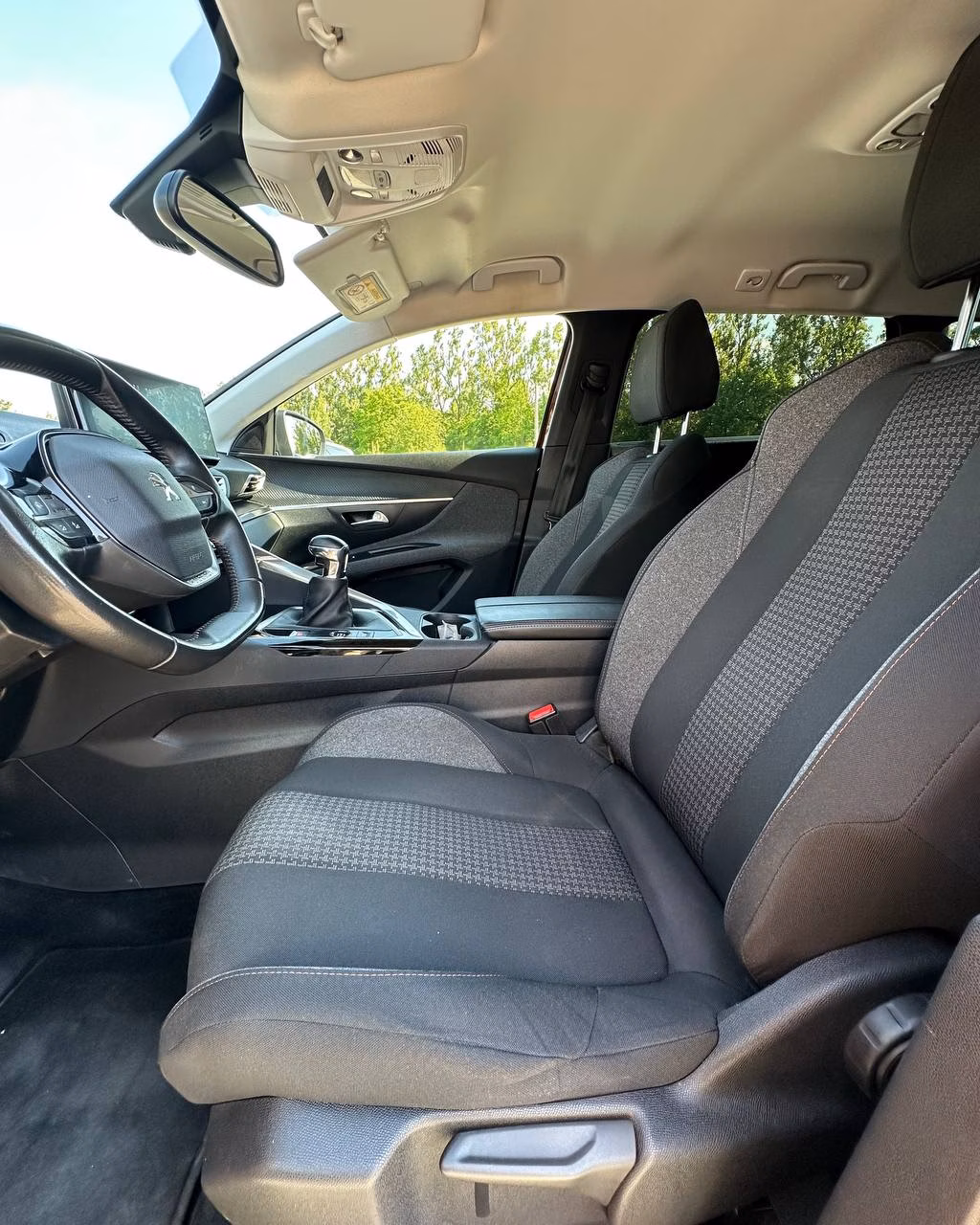 Peugeot 5008 фото 7