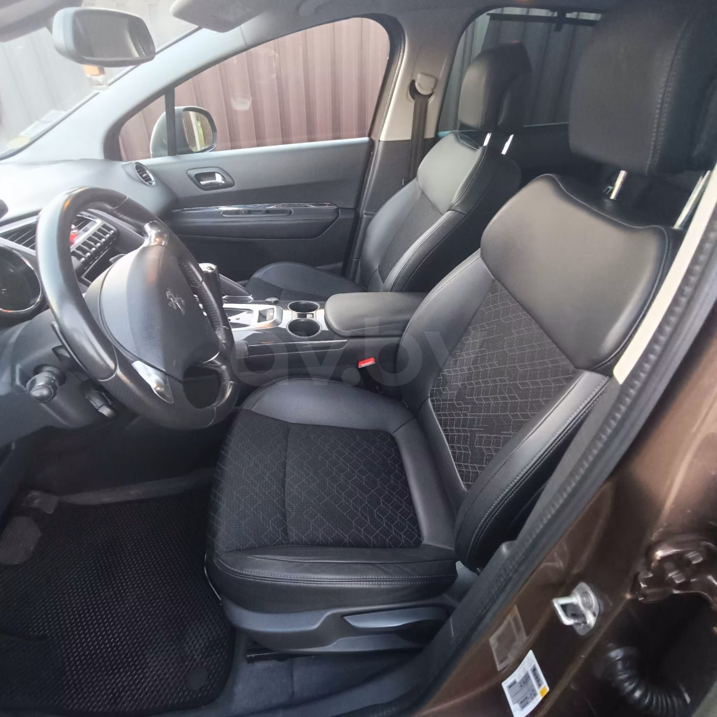 Peugeot 3008 фото 12