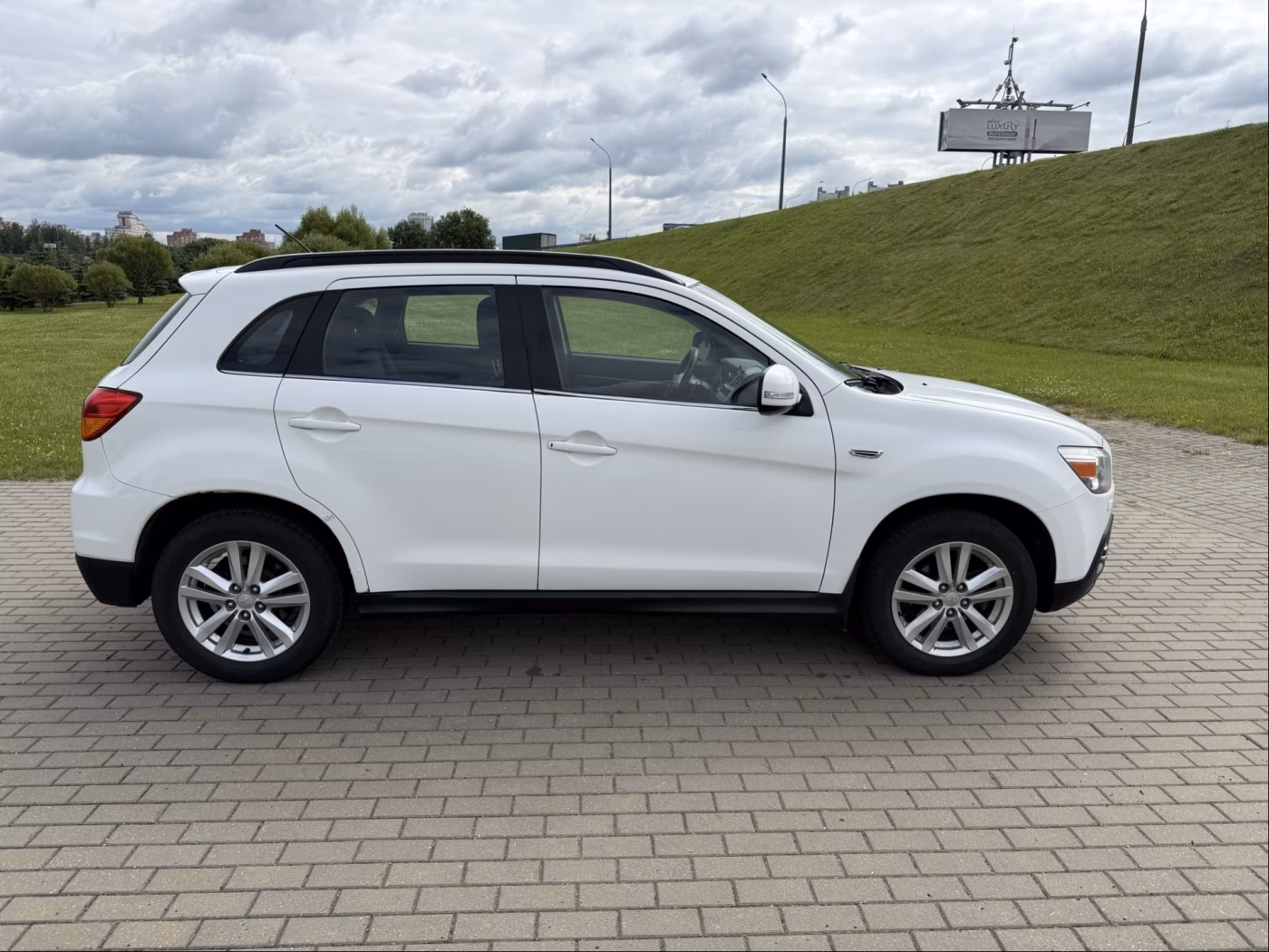 Mitsubishi ASX фото 10