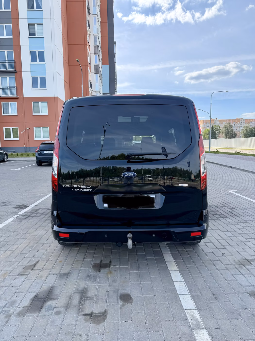 Ford Tourneo Connect фото 8