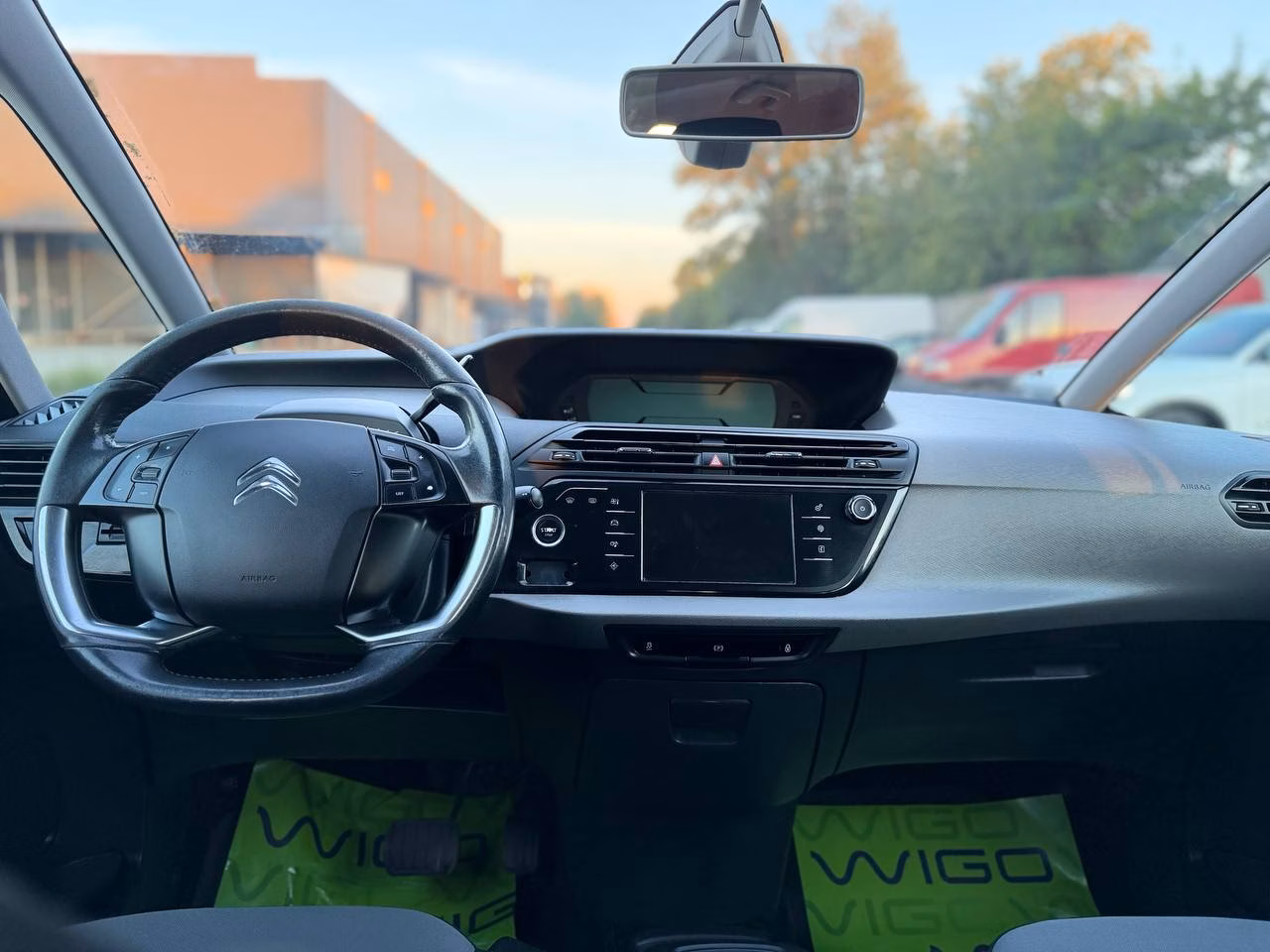Citroen C4 Grand Picasso фото 10