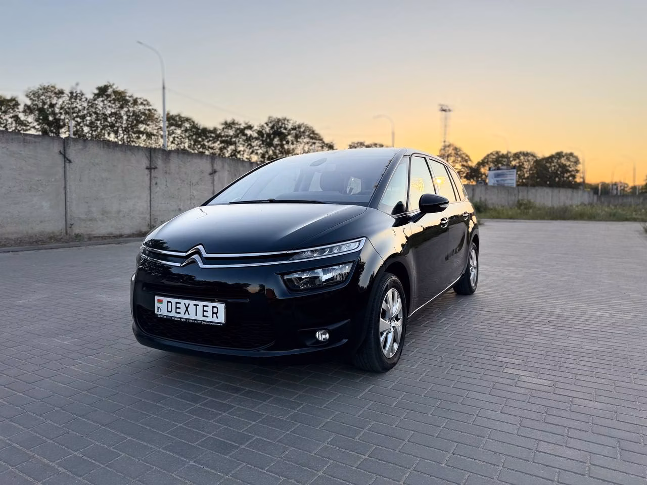 Citroen C4 Grand Picasso фото 2