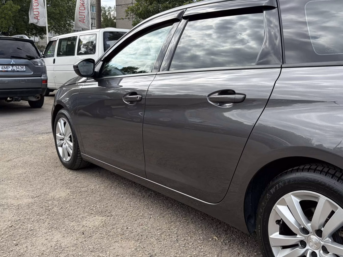 Peugeot 308 фото 7