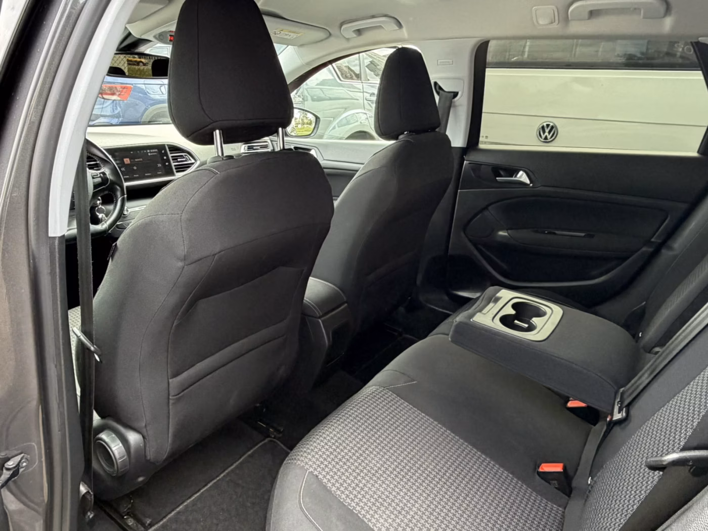 Peugeot 308 фото 20