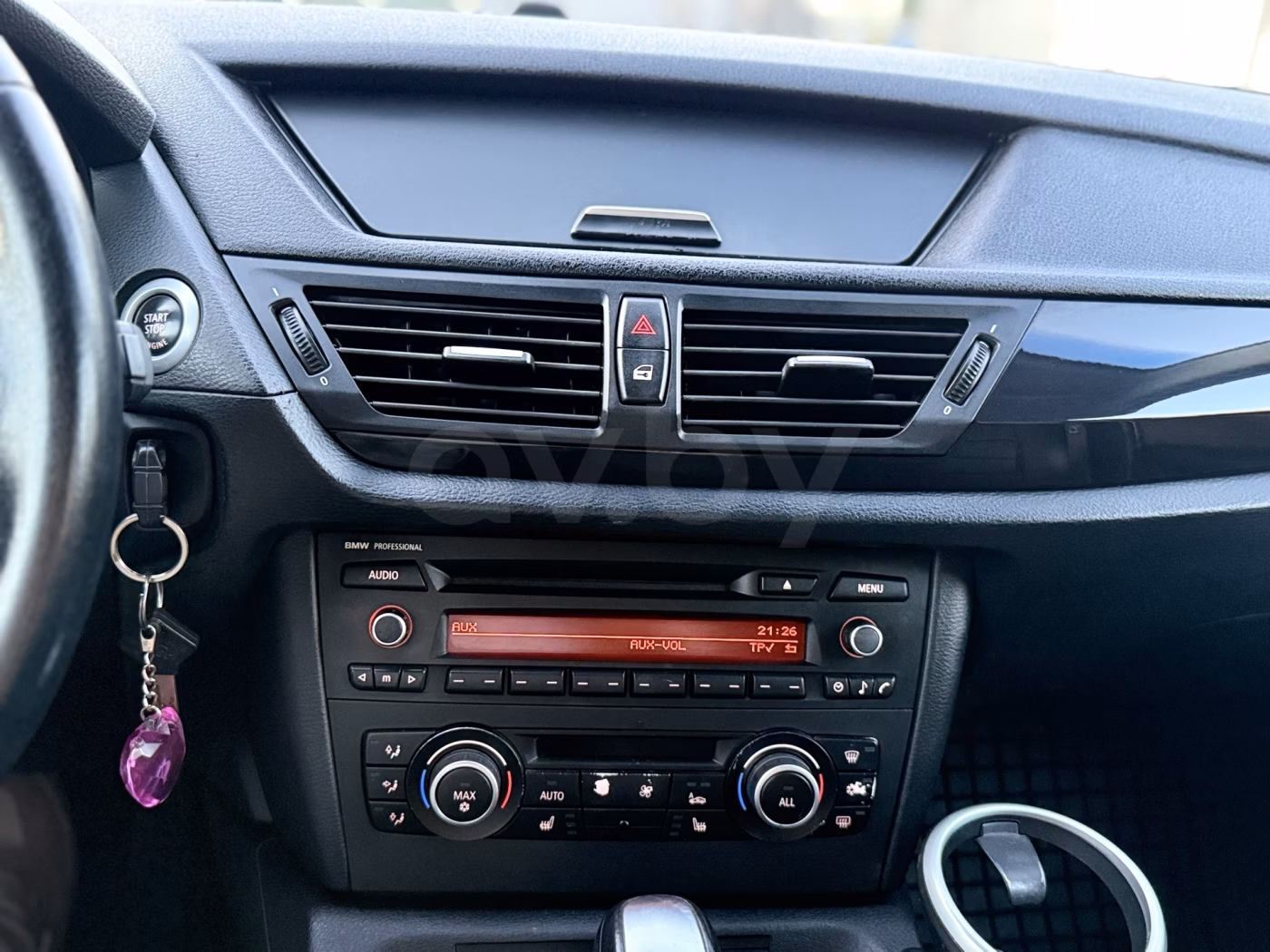 BMW X1 фото 15