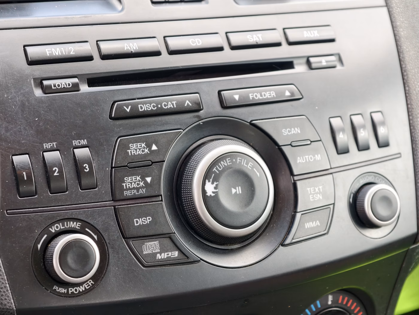 Mazda 3 фото 17
