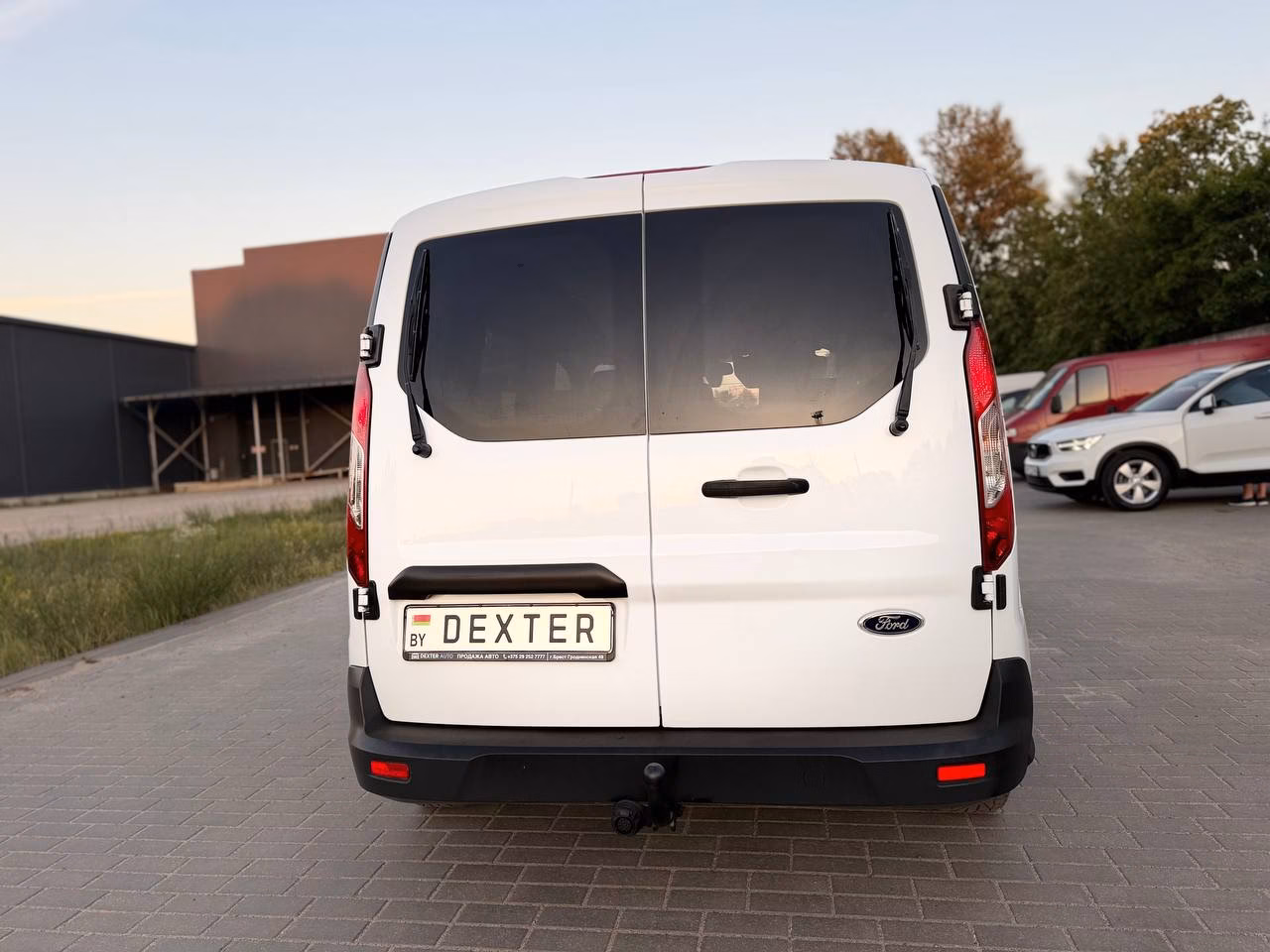 Ford Tourneo Connect фото 9