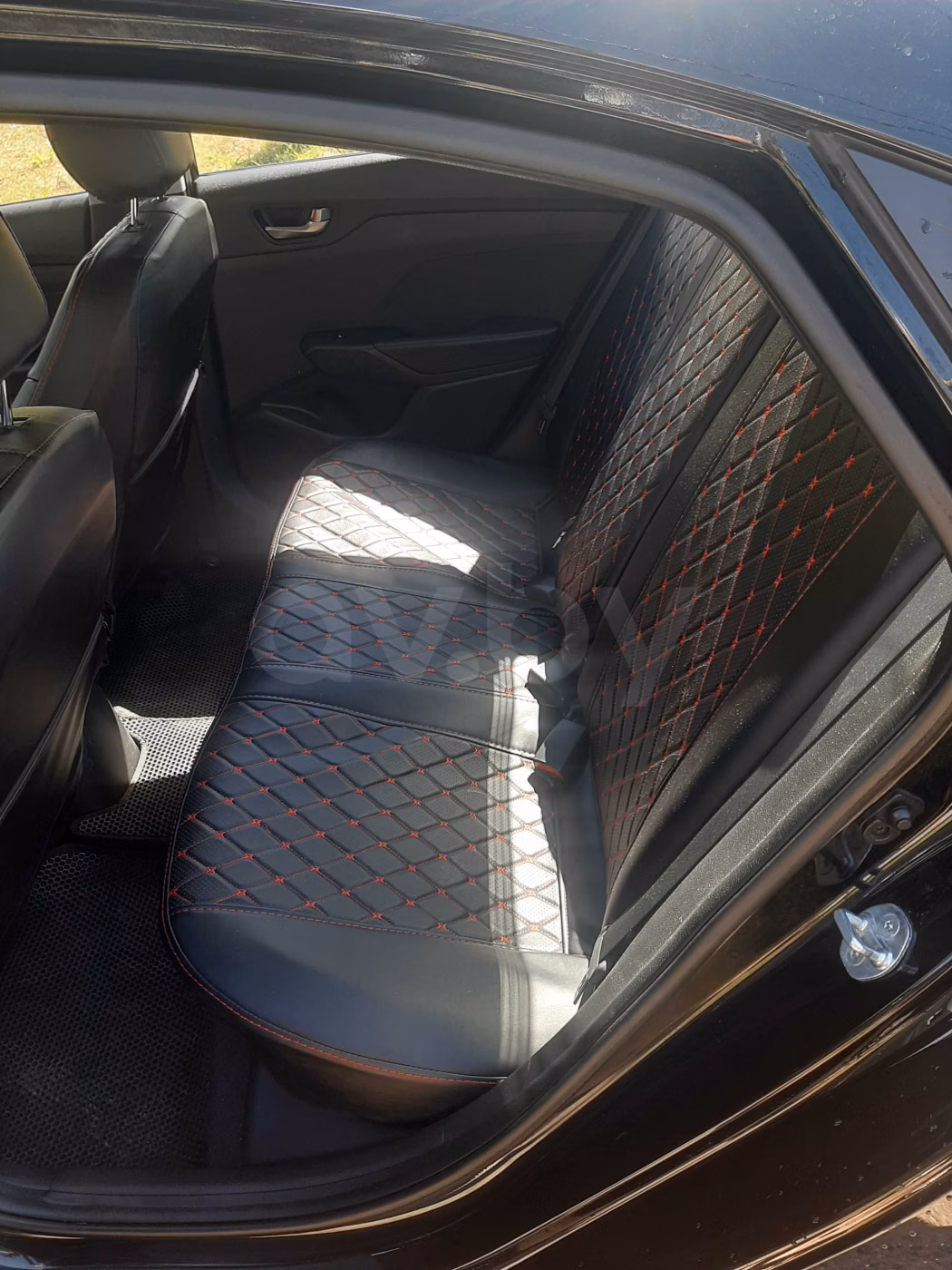 Hyundai Accent фото 12