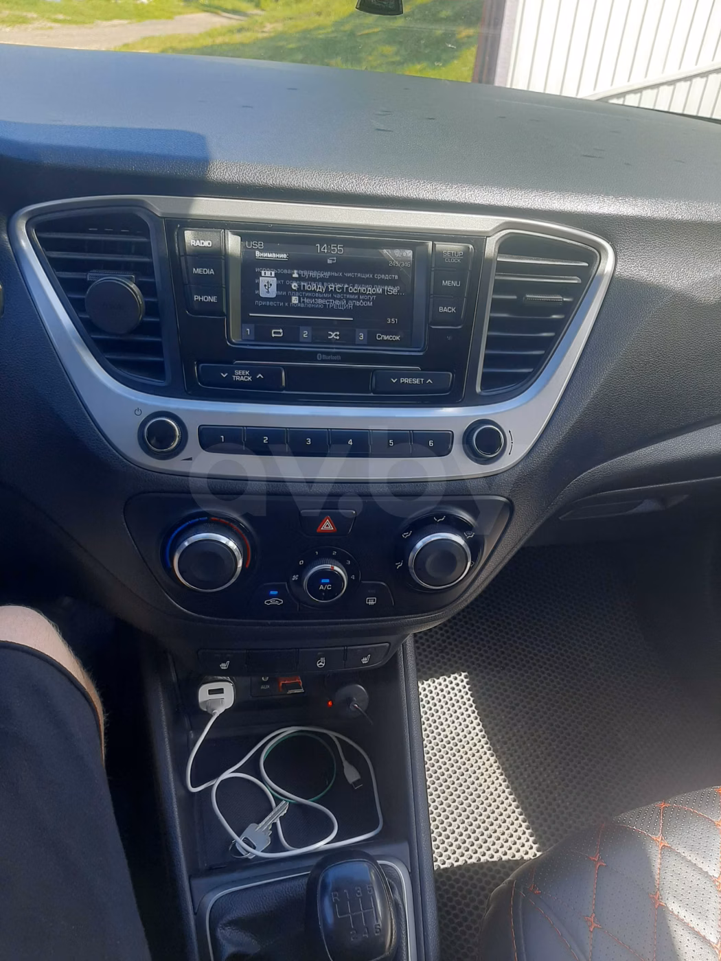 Hyundai Accent фото 14
