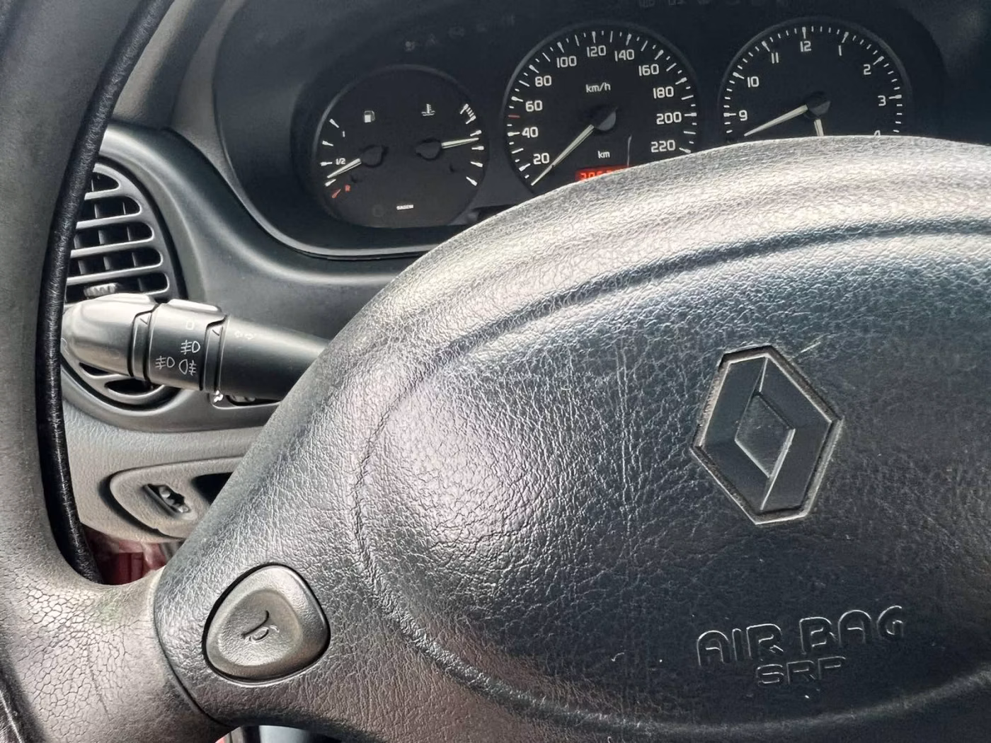 Renault Scenic фото 14