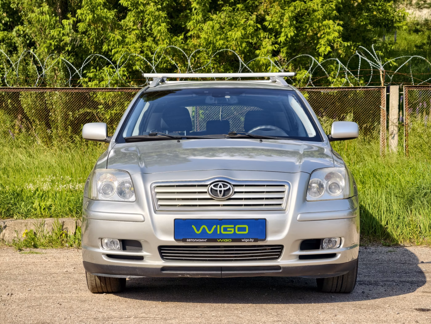 Toyota Avensis фото 3
