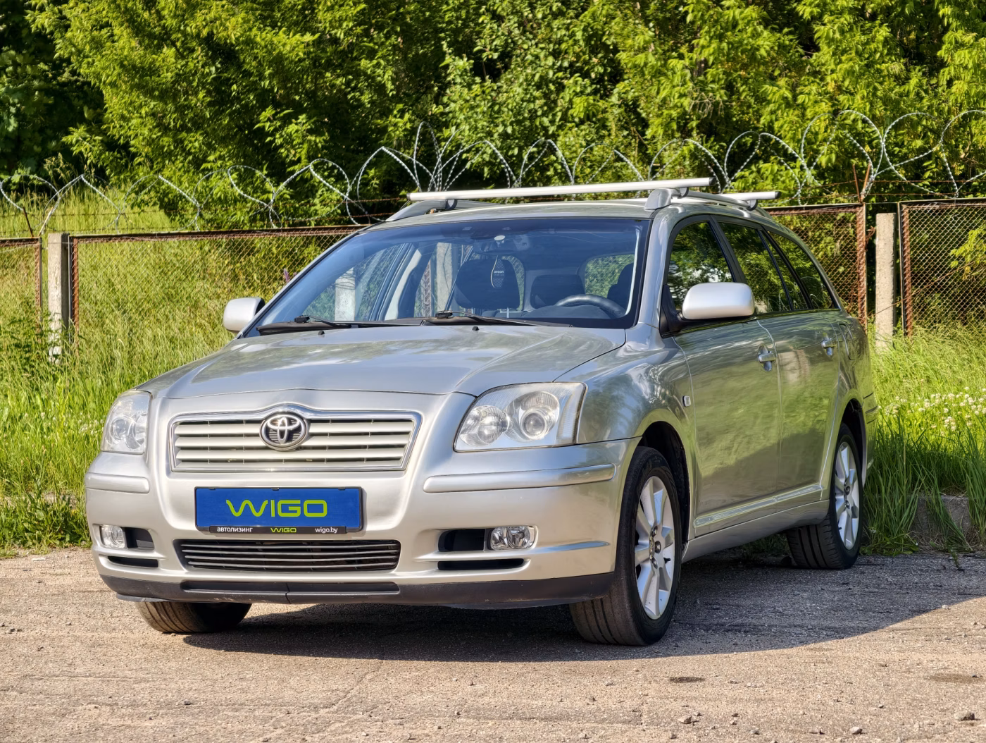 Toyota Avensis фото 4
