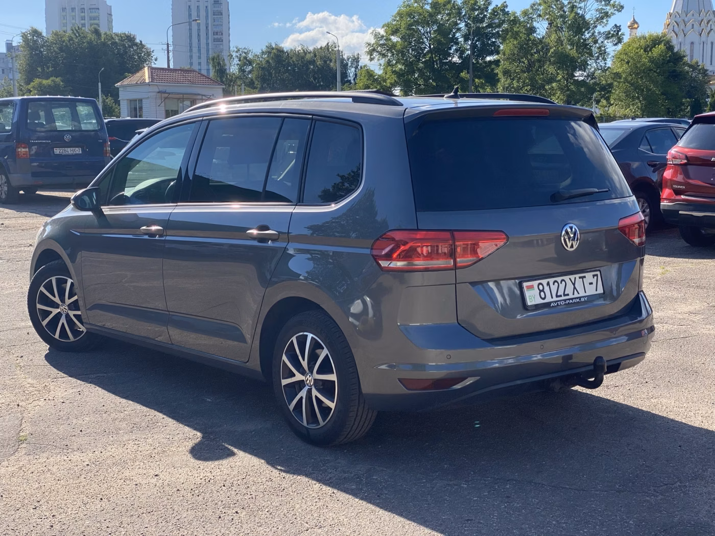 Volkswagen Touran фото 3