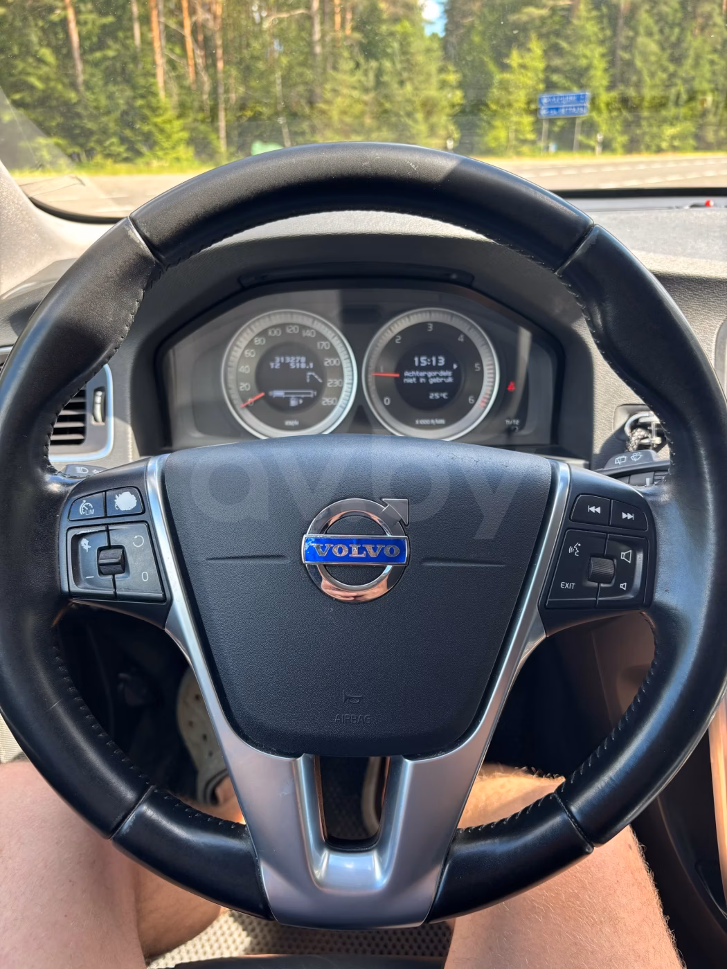 Volvo V60 фото 6
