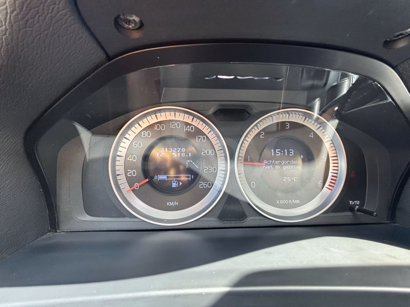 Volvo V60 фото 14