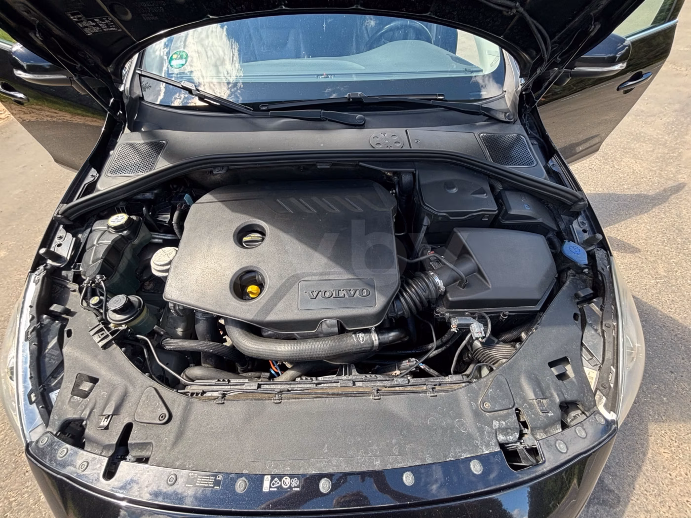 Volvo V60 фото 15