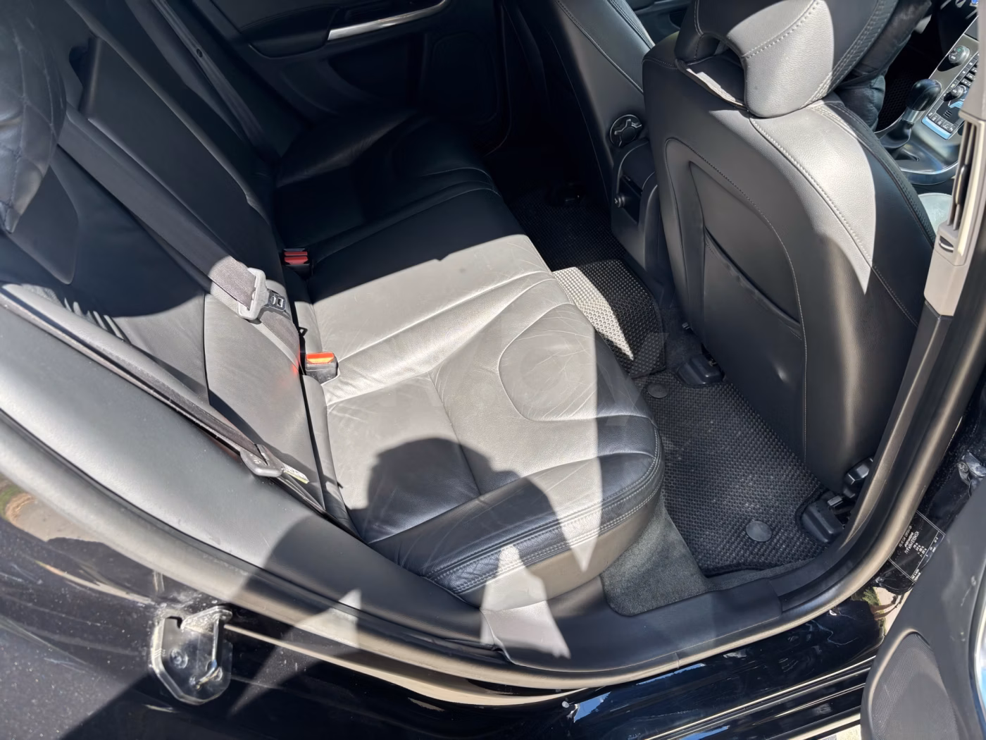 Volvo V60 фото 17
