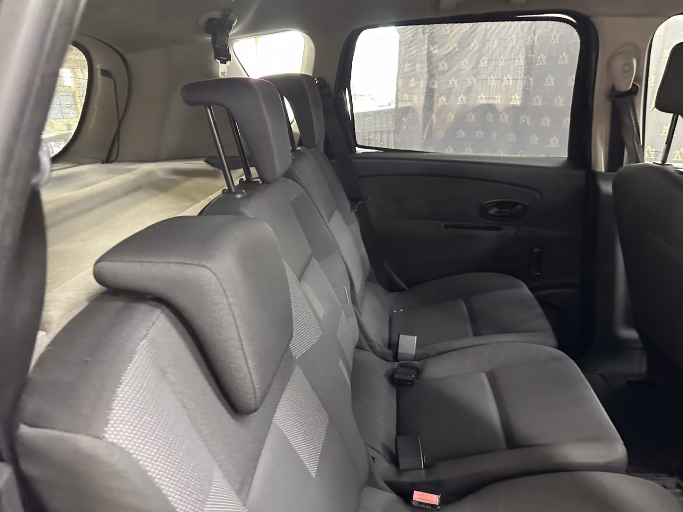 Renault Scenic фото 23
