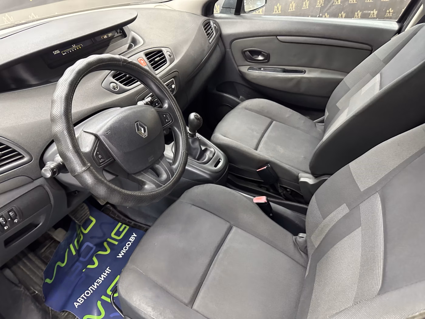 Renault Scenic фото 19