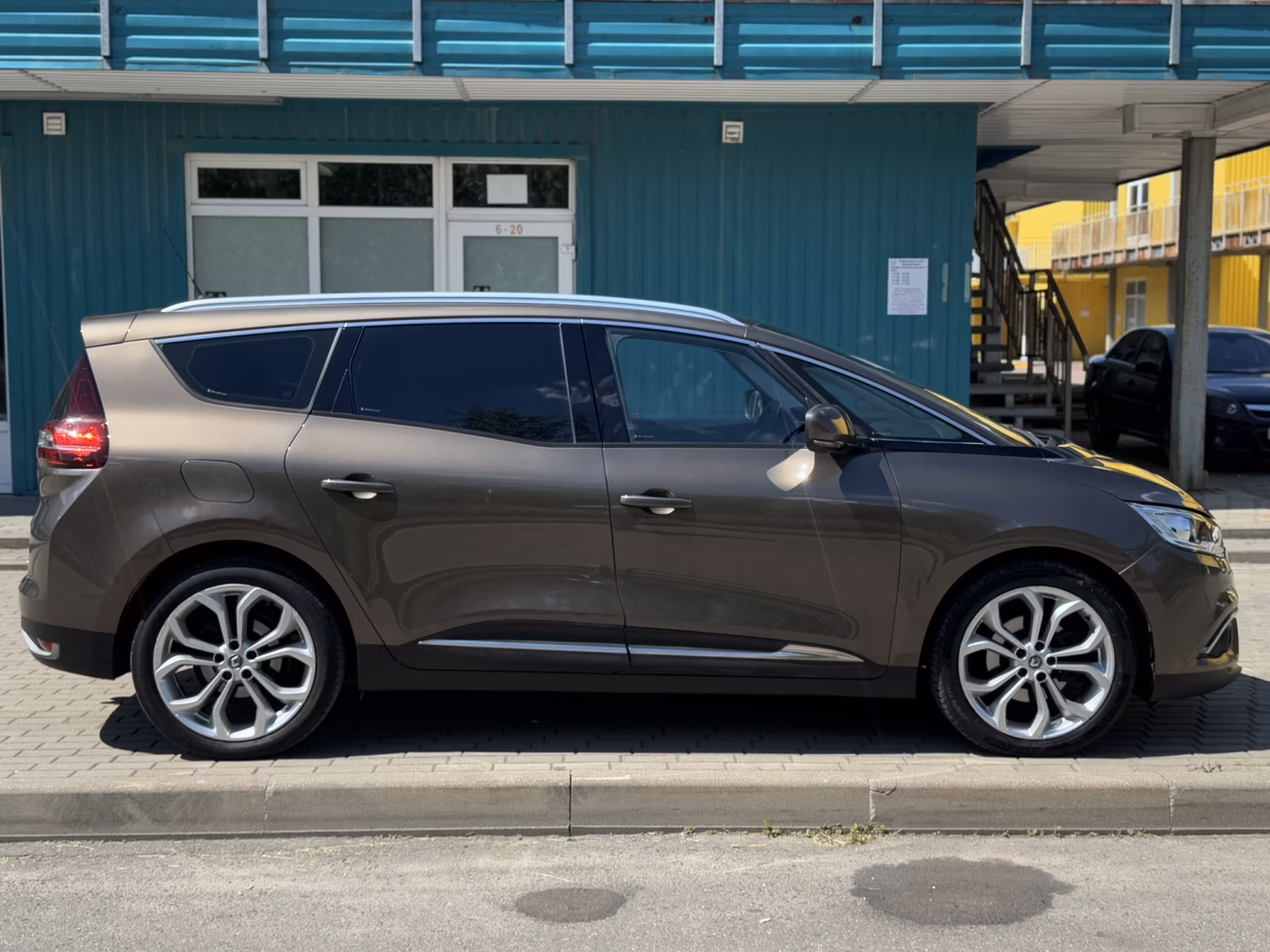Renault Grand Scenic фото 2