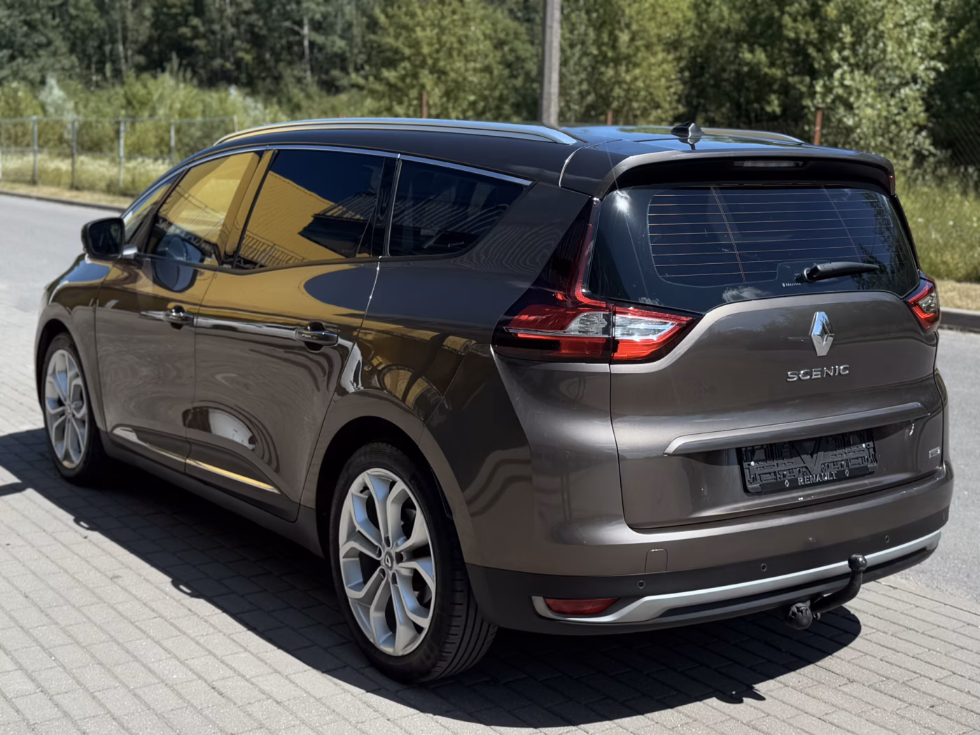 Renault Grand Scenic фото 8