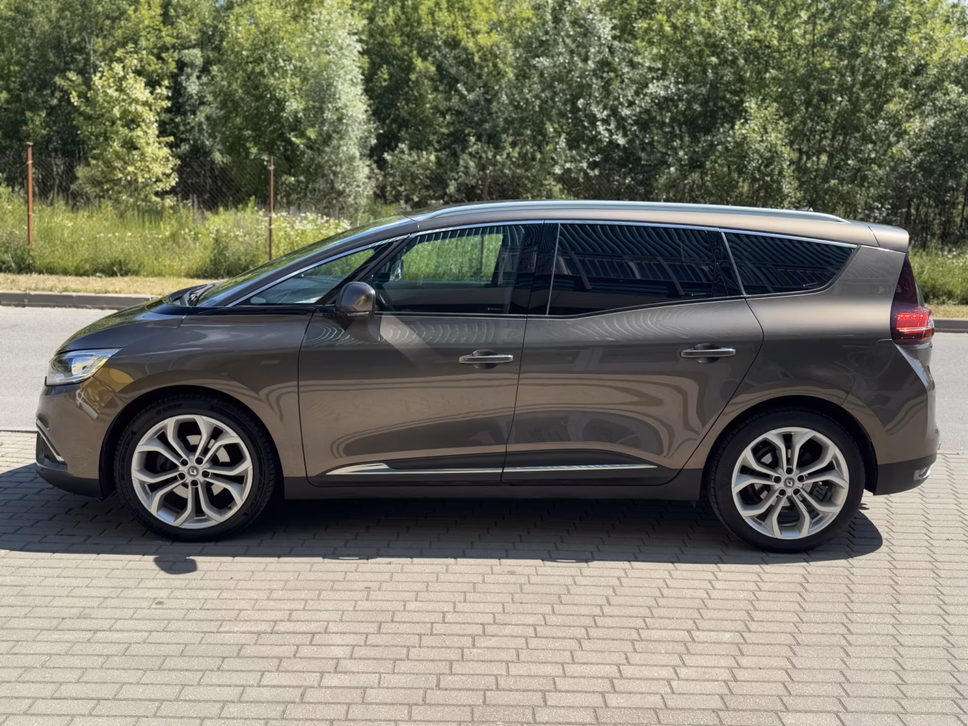 Renault Grand Scenic фото 5