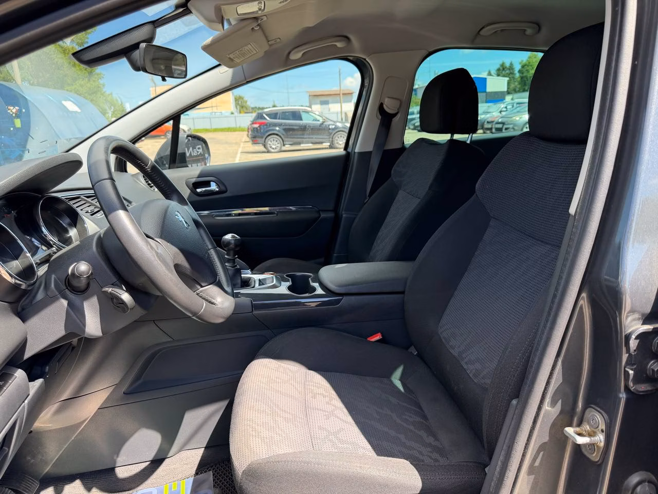 Peugeot 3008 фото 22