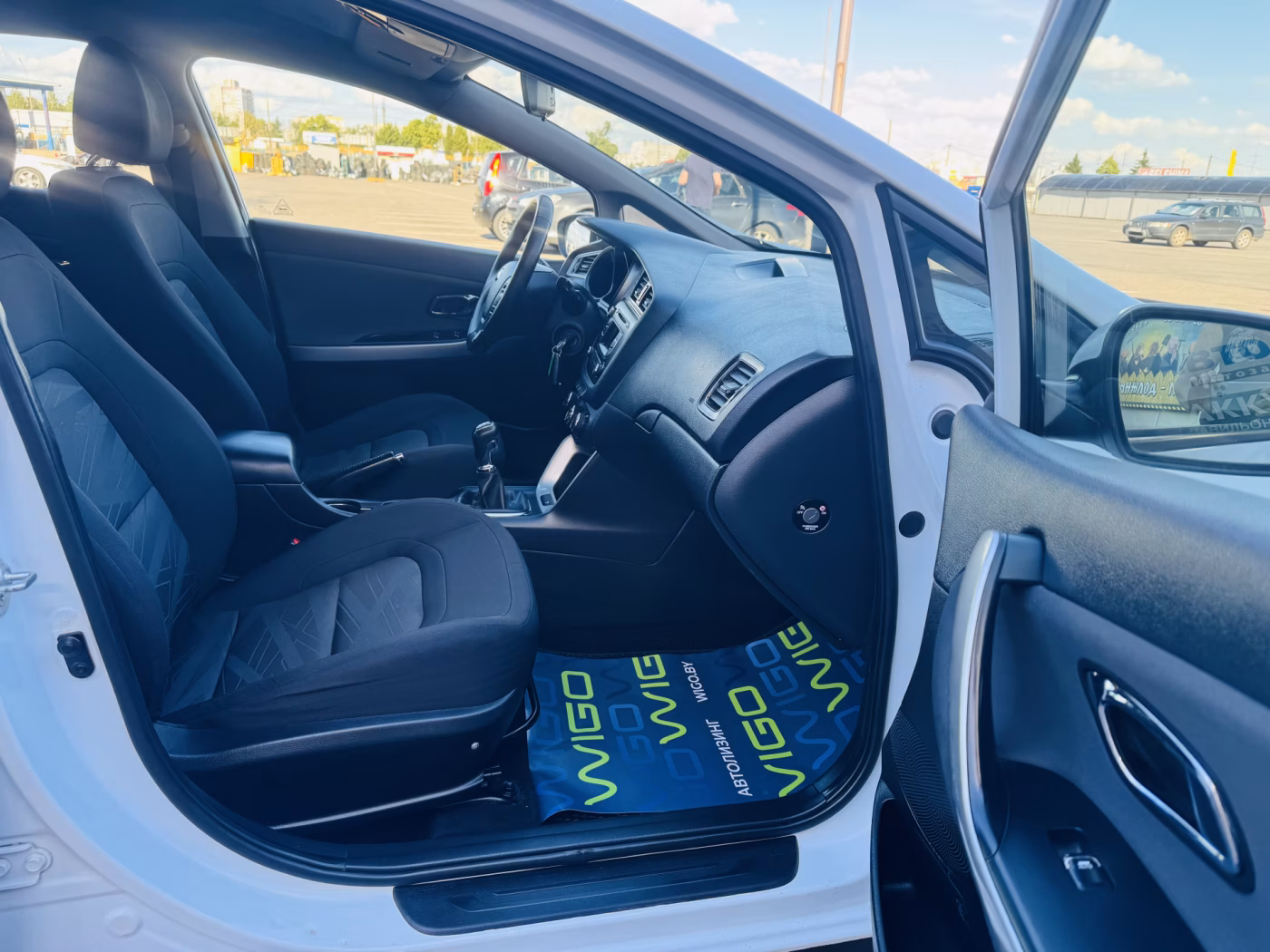 Kia Cee'd фото 9