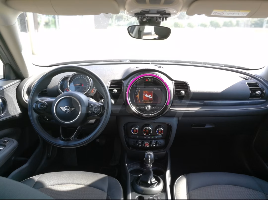 MINI Clubman фото 7