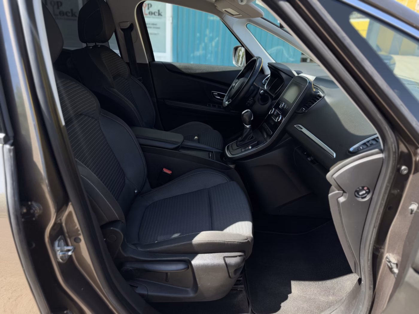 Renault Grand Scenic фото 16